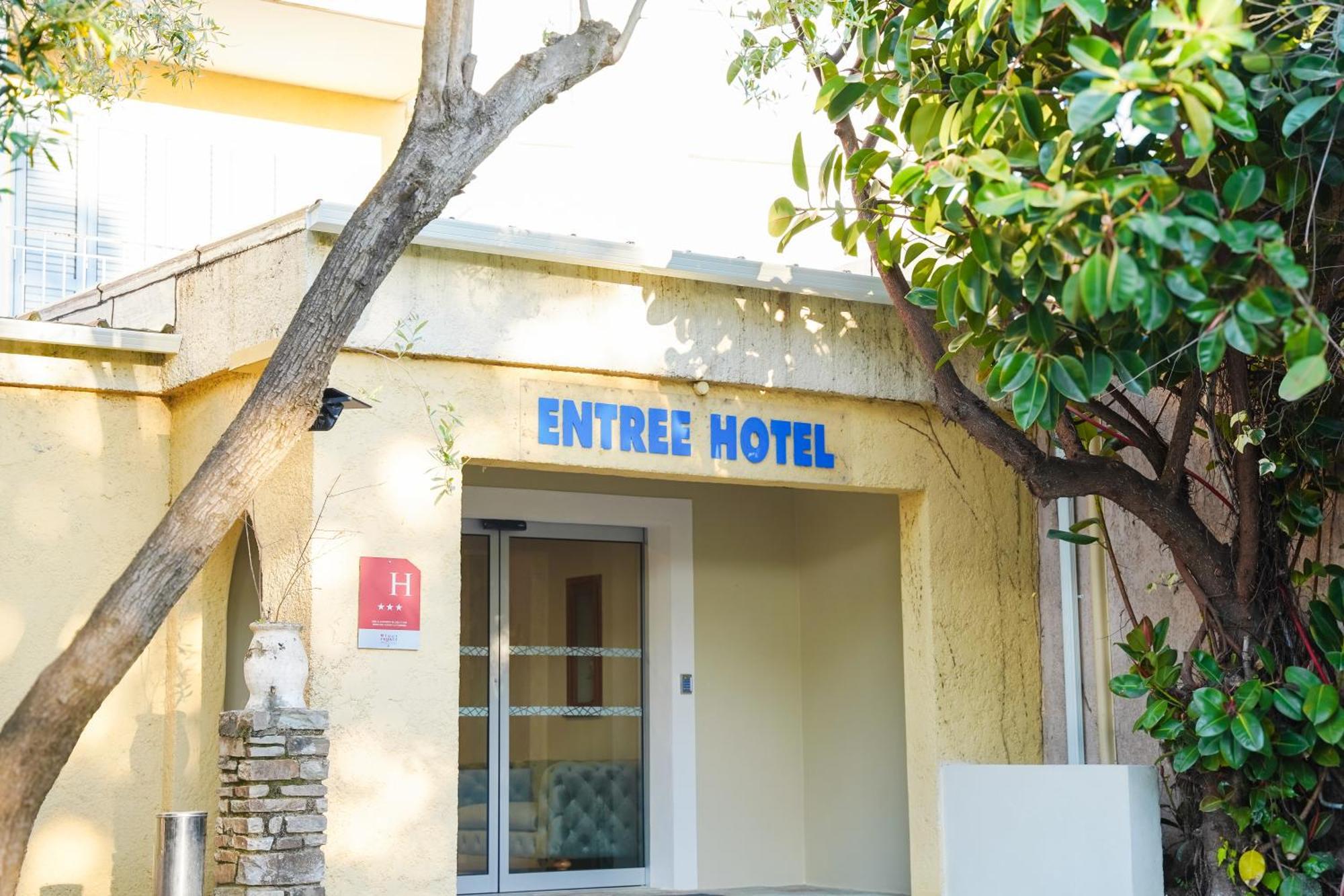 Hotel Castellu Lucciana  Exteriér fotografie